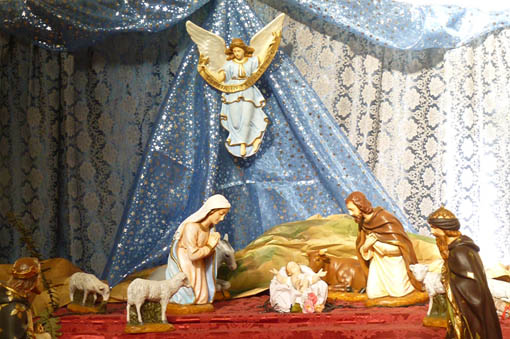 LOS PESEBRES DE CABALLITO, NOCHE DE REYES MAGOS. Pesebre de la Parroquia Santa Julia. LOS PESEBRES DE CABALLITO, NOCHE DE REYES MAGOS. Pesebre de la Parroquia Santa Julia.