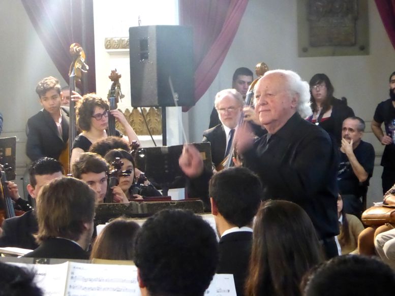 Maestro Mario Perusso, director de la Banda Sinfónica de la Ciudad de Buenos Aires.