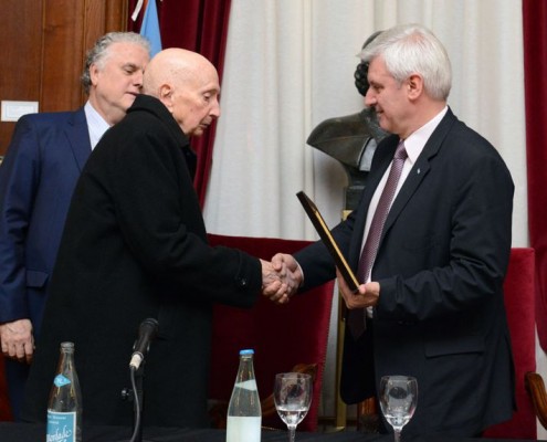 Roberto Fanego junto al legislador Emilio Raposo Varela