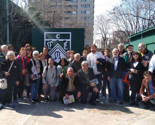 El grupo de visitantes con os organizadores.