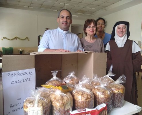Visitando la Parroquia de Caacupé