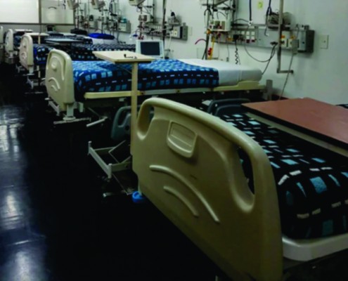 Nuevas camas destinadas a pacientes con coronavirus en el Hspital Naval