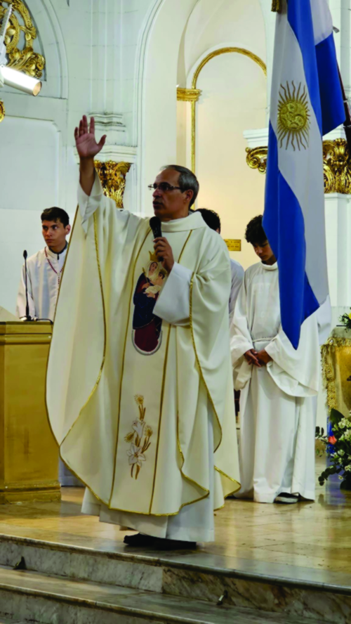 Padre Eusebio, párroco de Caacupé